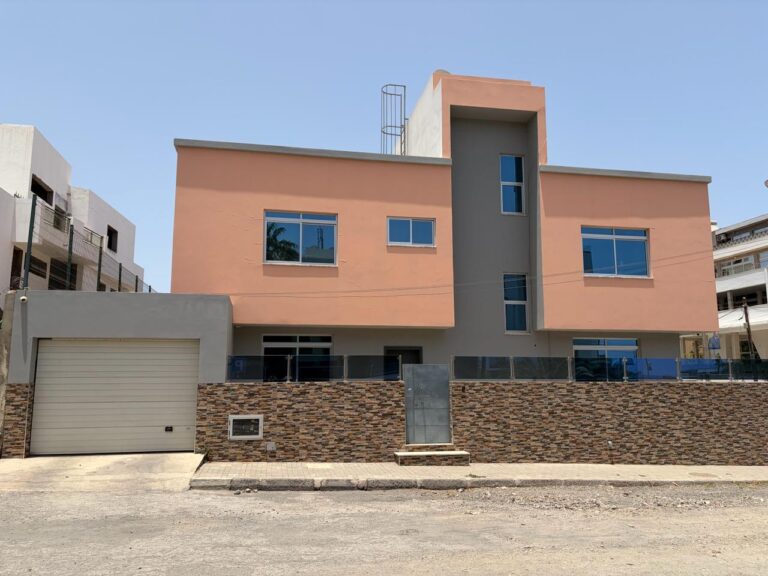 Fachada - VM Consultoria | A sua parceira de confiança em imóveis em Cabo Verde