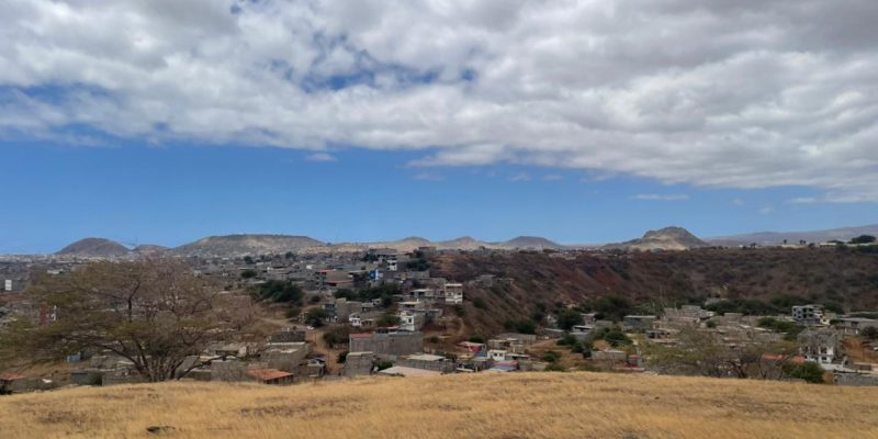 Terreno 700m2 Zona Aeroporto 9